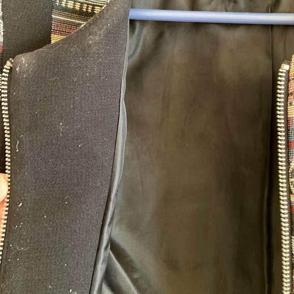 4/$30 Stripped Cropped Jacket - Picture 3 of 3